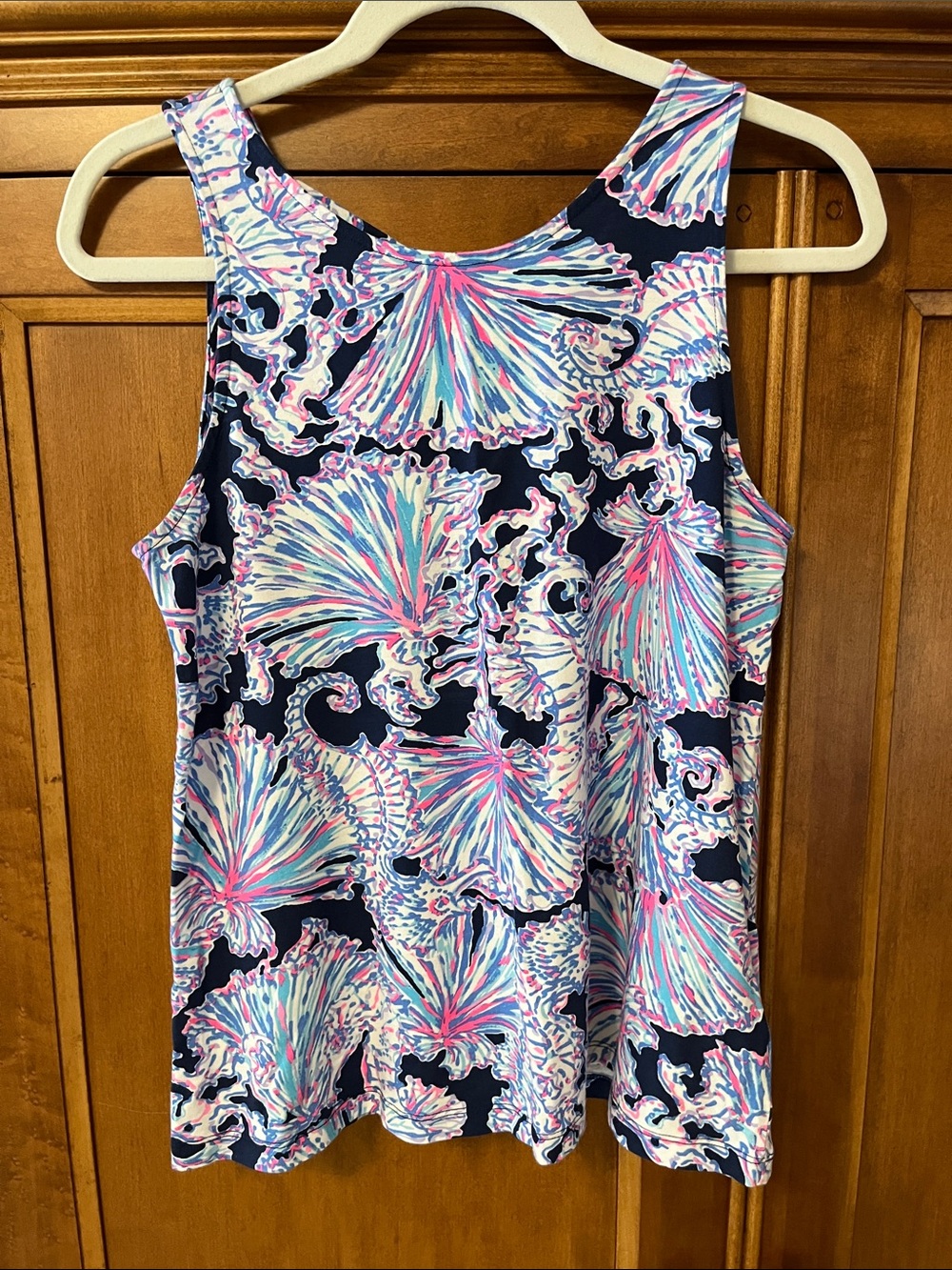 Lilly Pulitzer Navy Shell-Print Sleeveless Tank — Pink, Blue, White